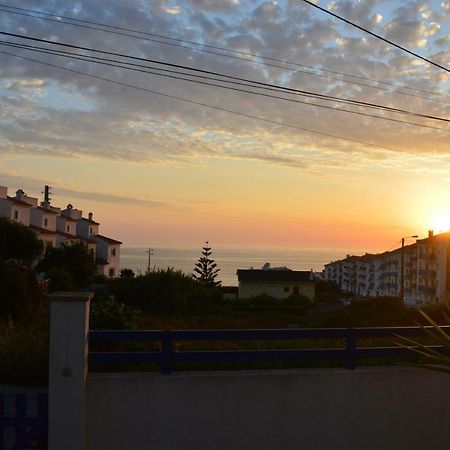 Ericeira Chill Hill Hostel & Private Rooms - Sea Food Dış mekan fotoğraf